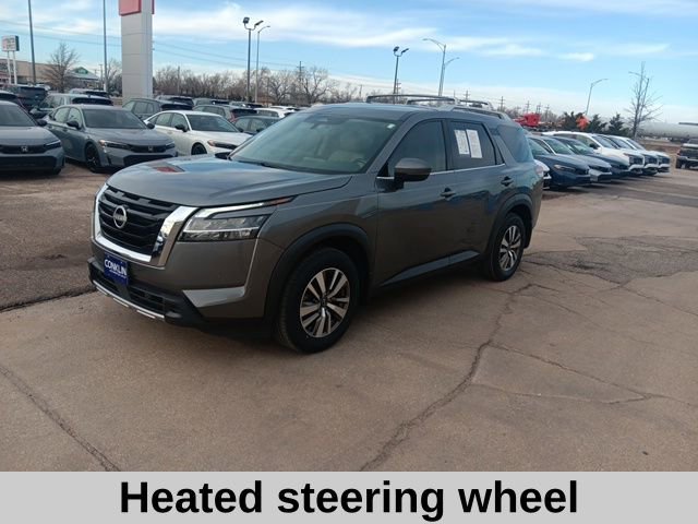 Used 2023 Nissan Pathfinder SL image 9