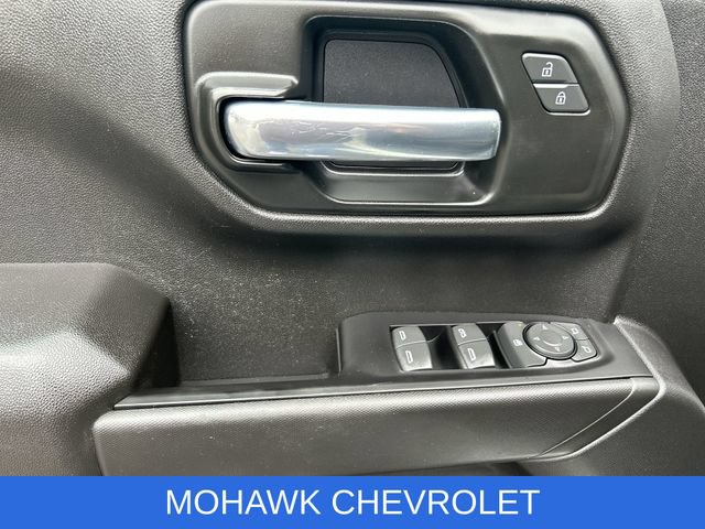 Certified 2022 Chevrolet Silverado 1500 Custom AWD/4WD image 24