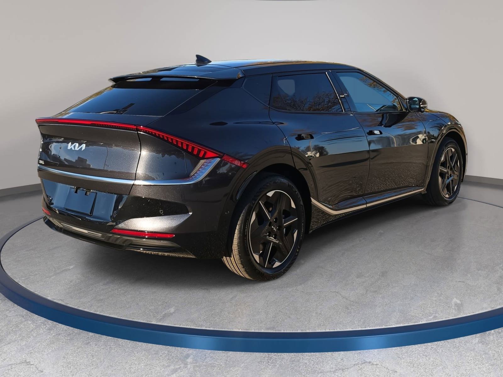 New 2025 Kia EV6 Wind RWD image 5