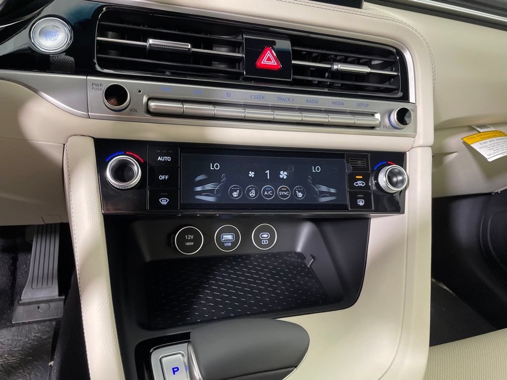 New 2026 Genesis G70 2.5T AWD/4WD image 8