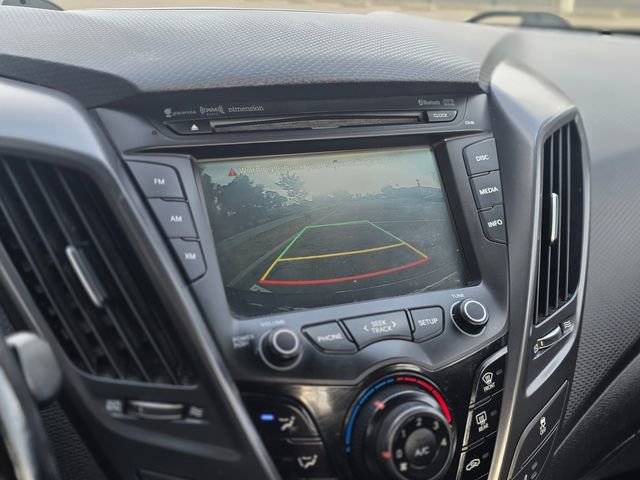 Used 2015 Hyundai Veloster Turbo FWD image 32