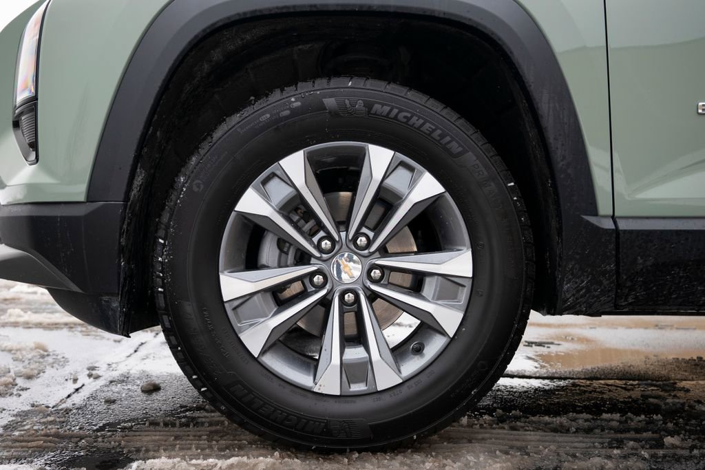 Certified 2026 Chevrolet Equinox LT image 11