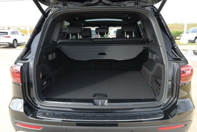 Certified 2024 Mercedes-Benz GLB 250 image 33