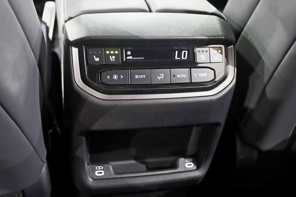 Used 2025 Lexus TX 500h AWD w/ Technology Package image 25