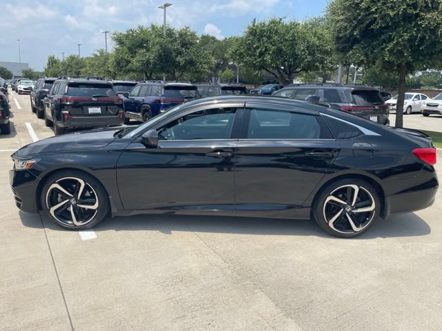 Used 2019 Honda Accord Sport image 4