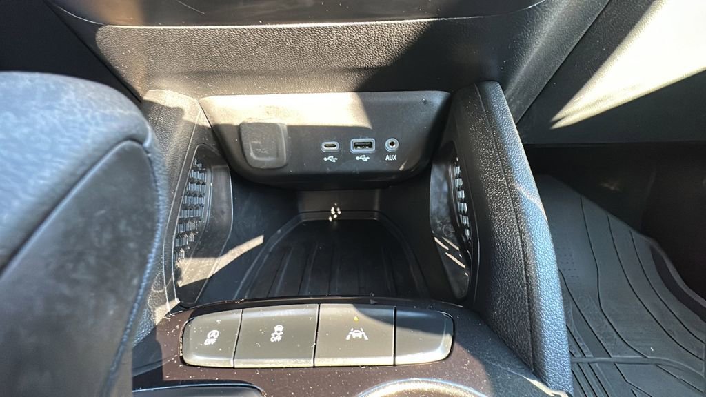 Used 2023 Chevrolet TrailBlazer LT image 21