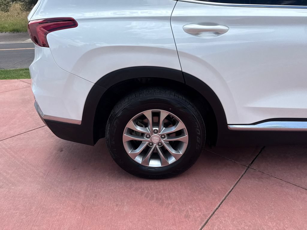 Used 2020 Hyundai Santa Fe SEL AWD/4WD image 32
