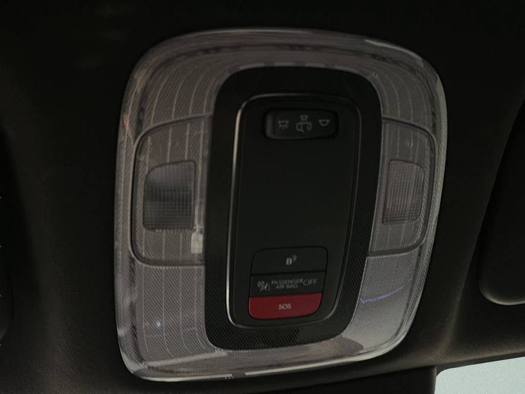 Certified 2025 Hyundai Elantra SEL FWD image 31
