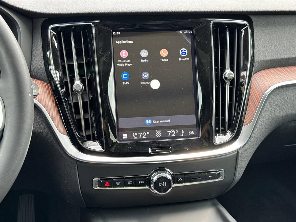 New 2026 Volvo V60 B5 Cross Country Plus w/ Climate Package AWD/4WD image 13