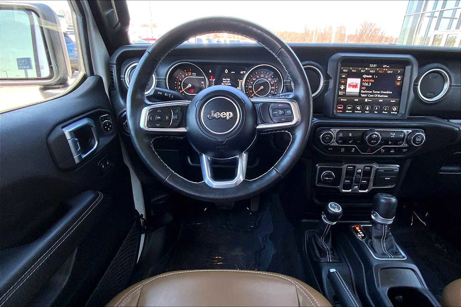 Used 2021 Jeep Wrangler Unlimited Sahara AWD/4WD image 6