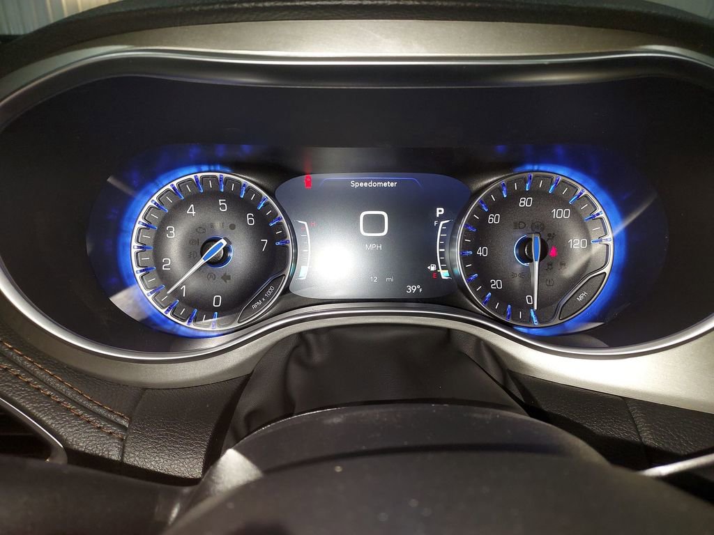 New 2026 Chrysler Pacifica Pinnacle w/ Trailer Tow Group image 21