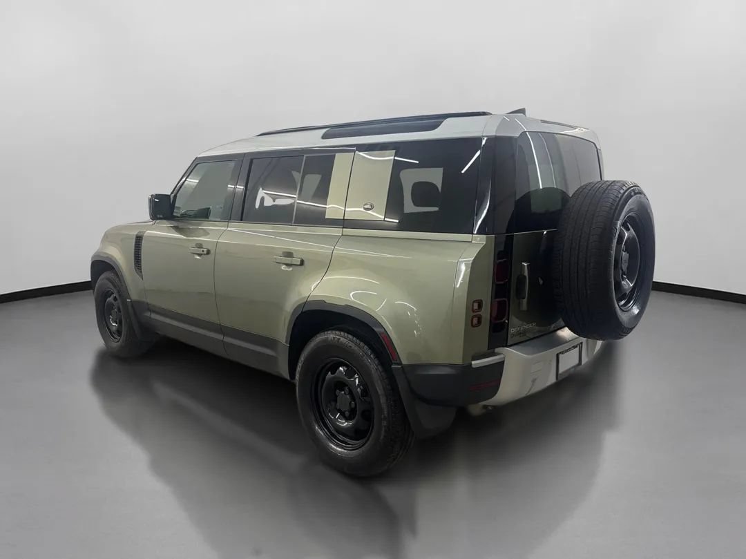Used 2020 Land Rover Defender 110 AWD/4WD image 7
