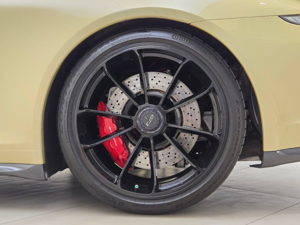 Used 2015 Porsche 911 GT3 RWD image 15