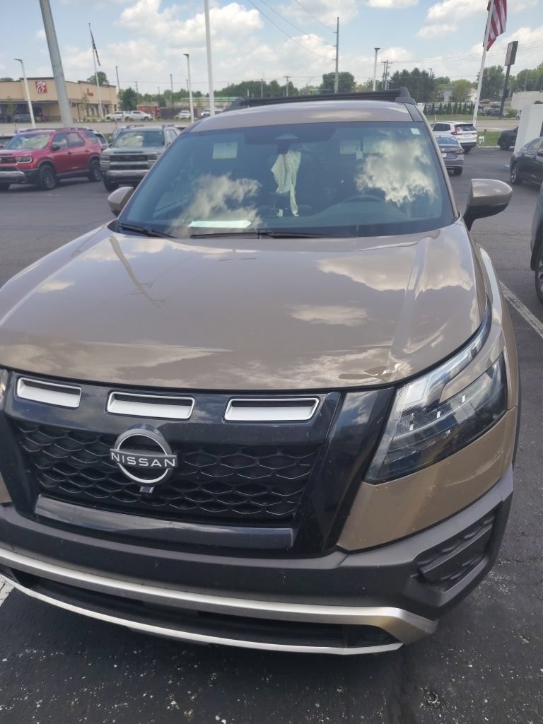 Used 2023 Nissan Pathfinder Rock Creek AWD/4WD image 1