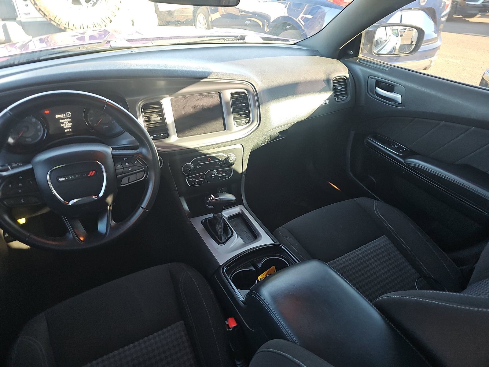 Used 2023 Dodge Charger SXT w/ Blacktop Package image 17