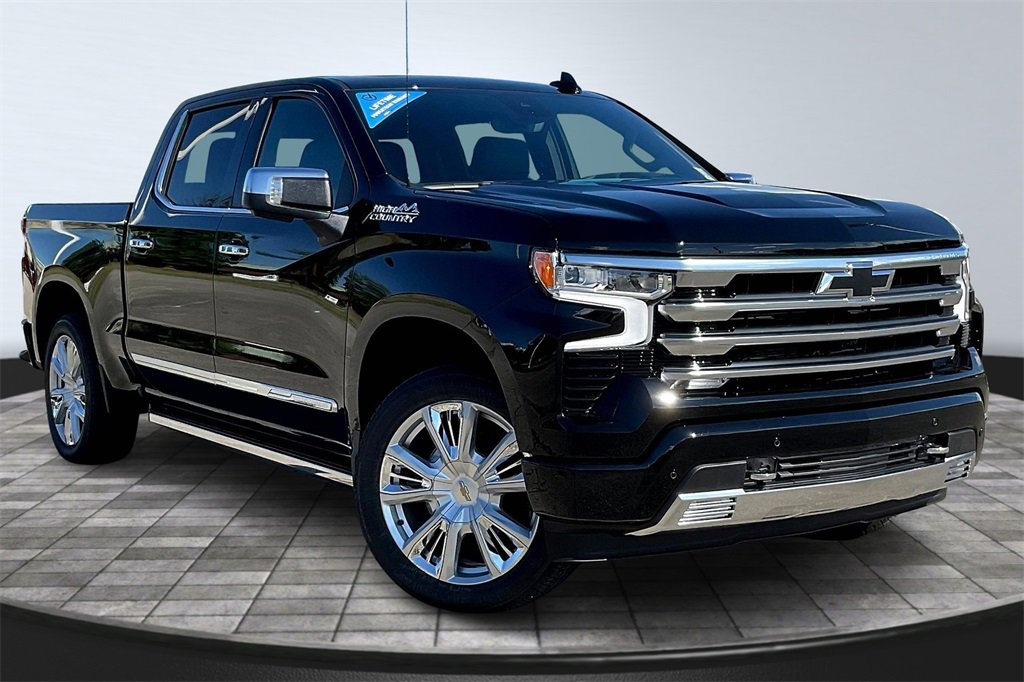 New 2026 Chevrolet Silverado 1500 High Country w/ High Country Premium Package image 2