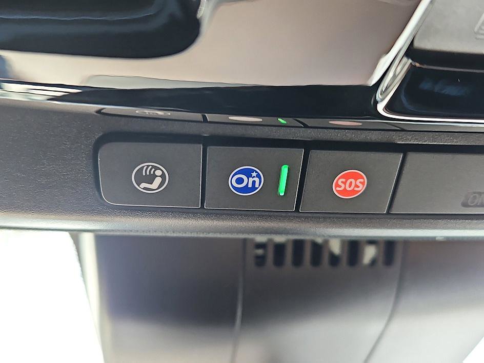 New 2026 Chevrolet Tahoe High Country w/ Sun And Tow Package image 21