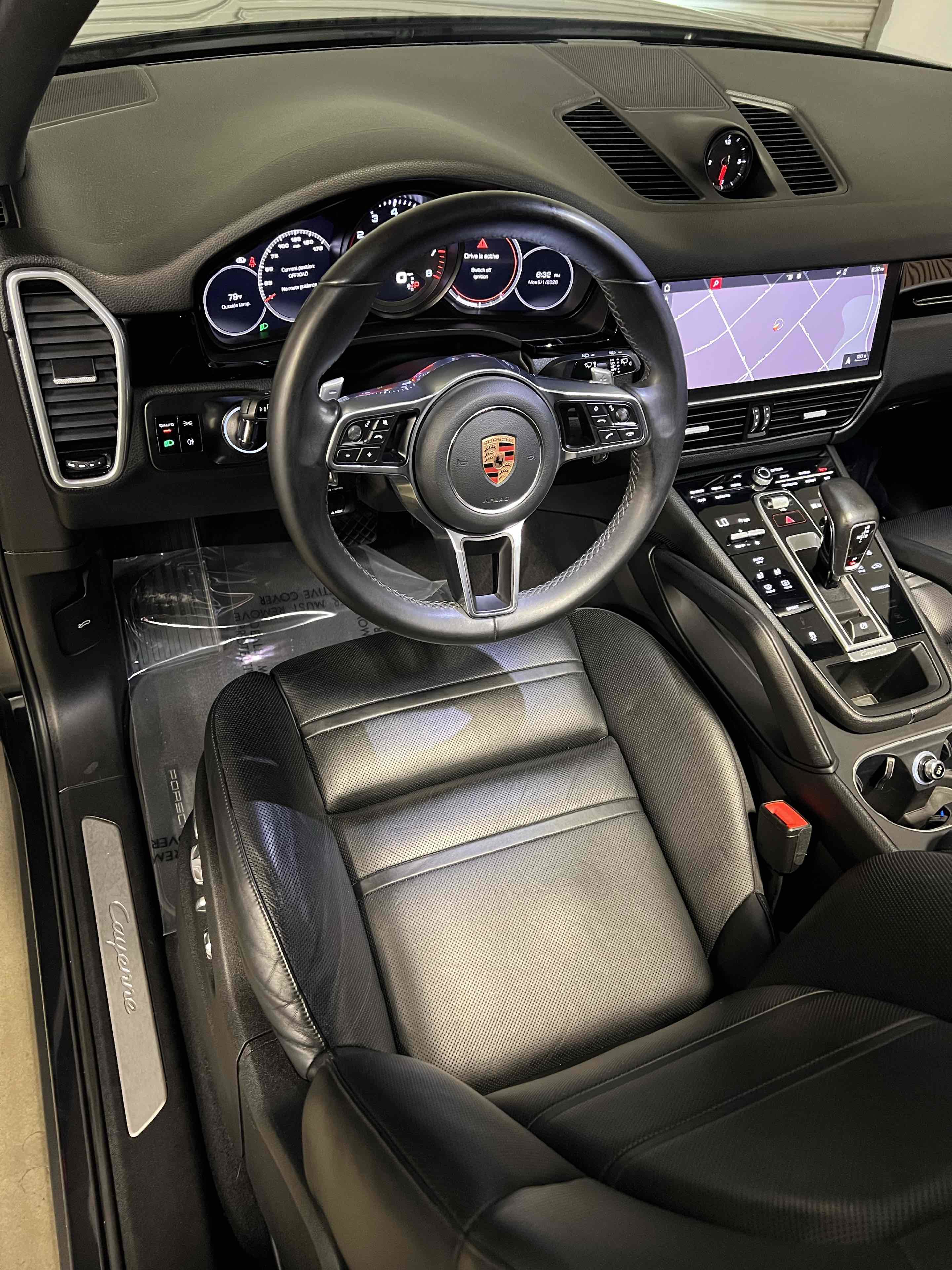 Used 2019 Porsche Cayenne w/ Premium Package AWD/4WD image 33