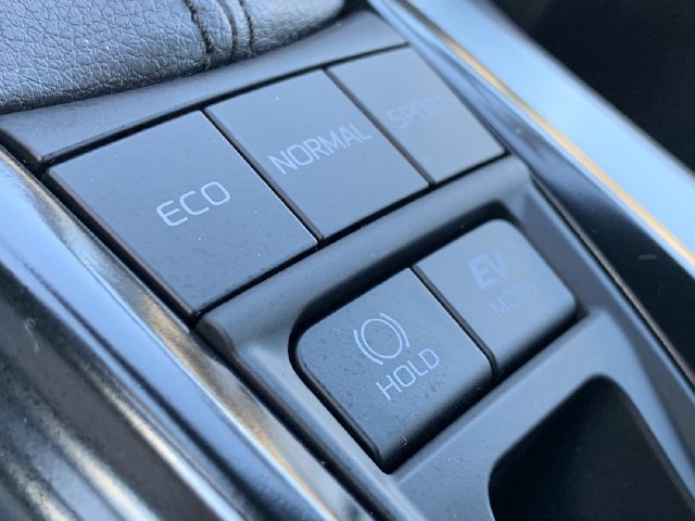Used 2026 Toyota Camry SE FWD image 28