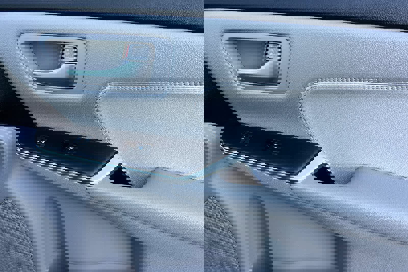 Used 2017 Toyota Camry XLE image 18