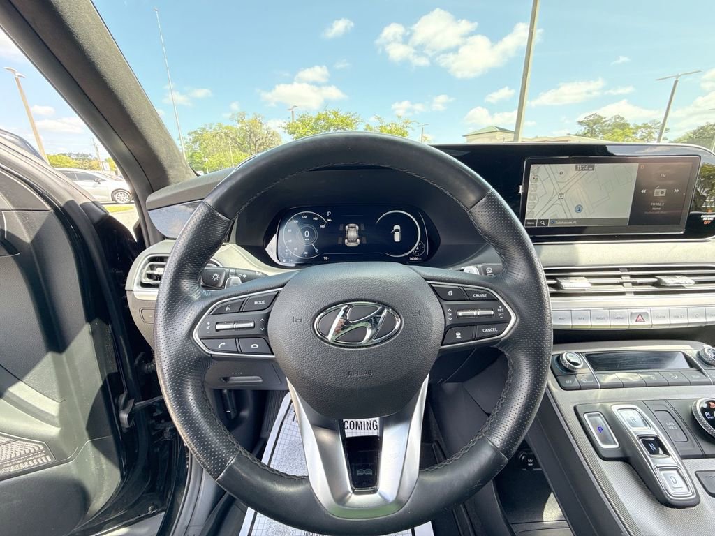 Used 2022 Hyundai Palisade Calligraphy w/ Winter Package image 14