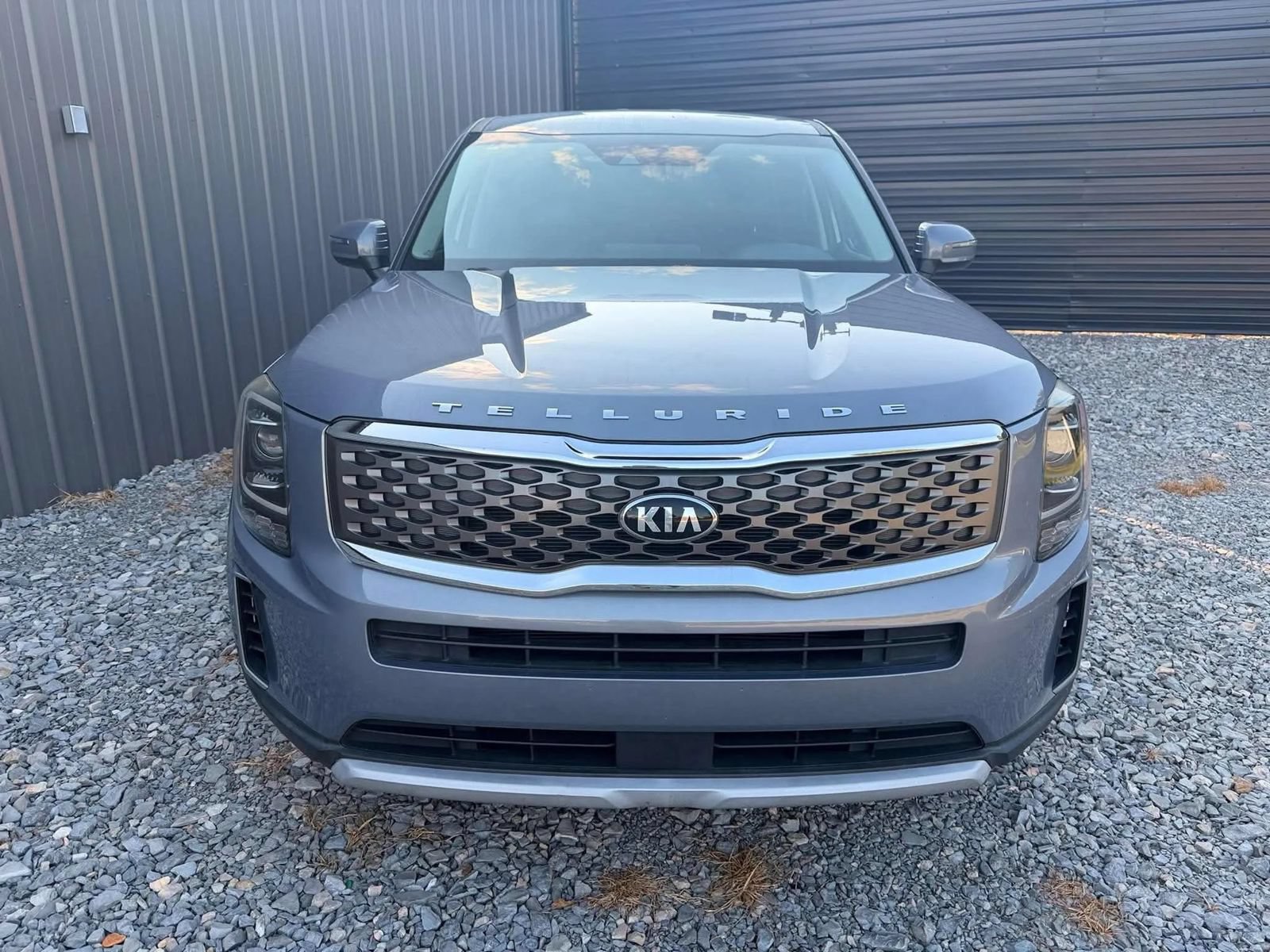 Used 2021 Kia Telluride LX FWD image 2