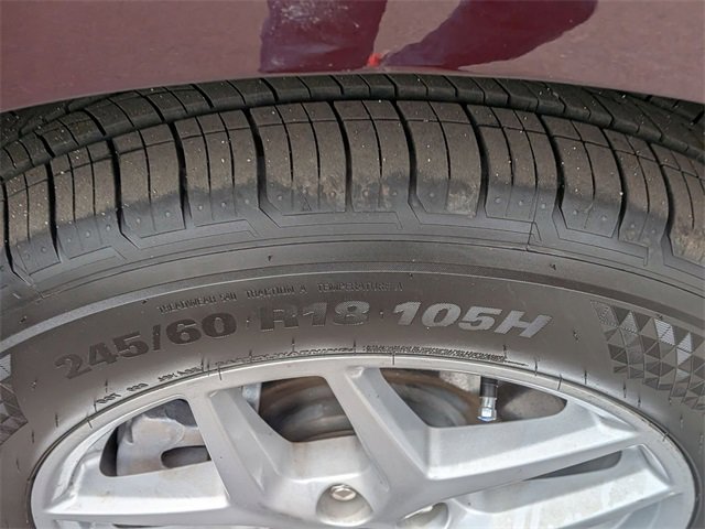 Used 2024 Ford Edge SEL image 11