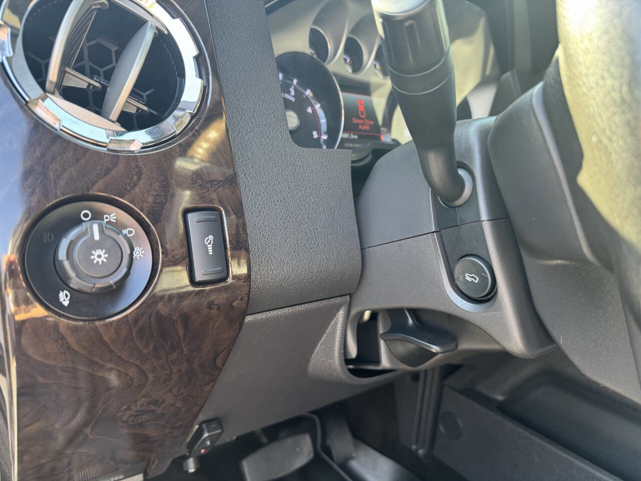 Used 2015 Ford F250 Platinum w/ FX4 Off-Road Package image 10