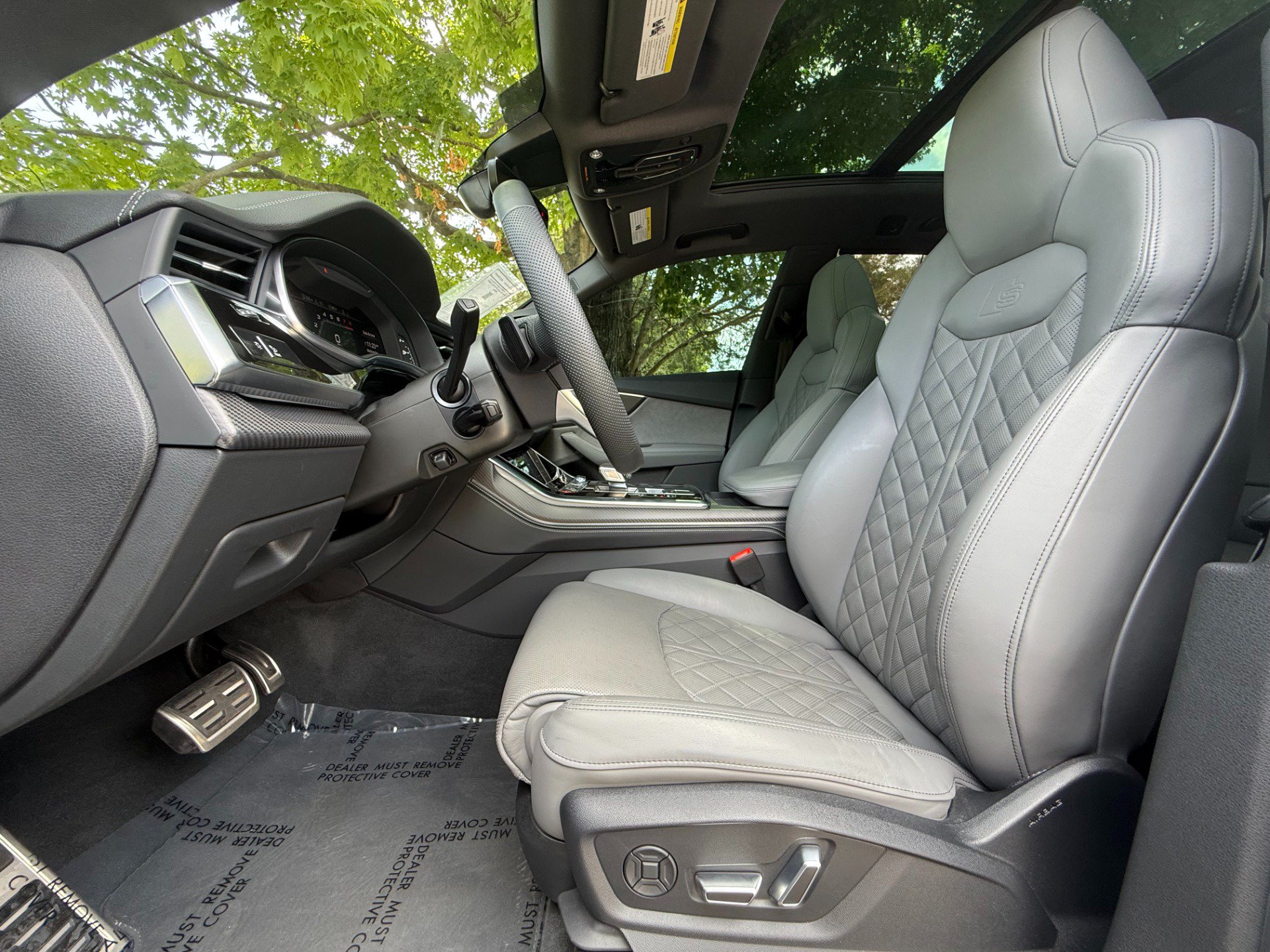 Used 2024 Audi SQ8 Prestige AWD/4WD image 21