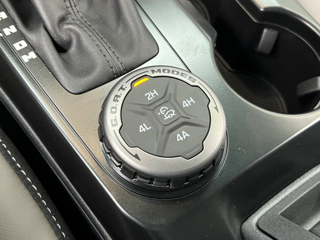 New 2025 Ford Bronco Outer Banks w/ Sasquatch Package image 20