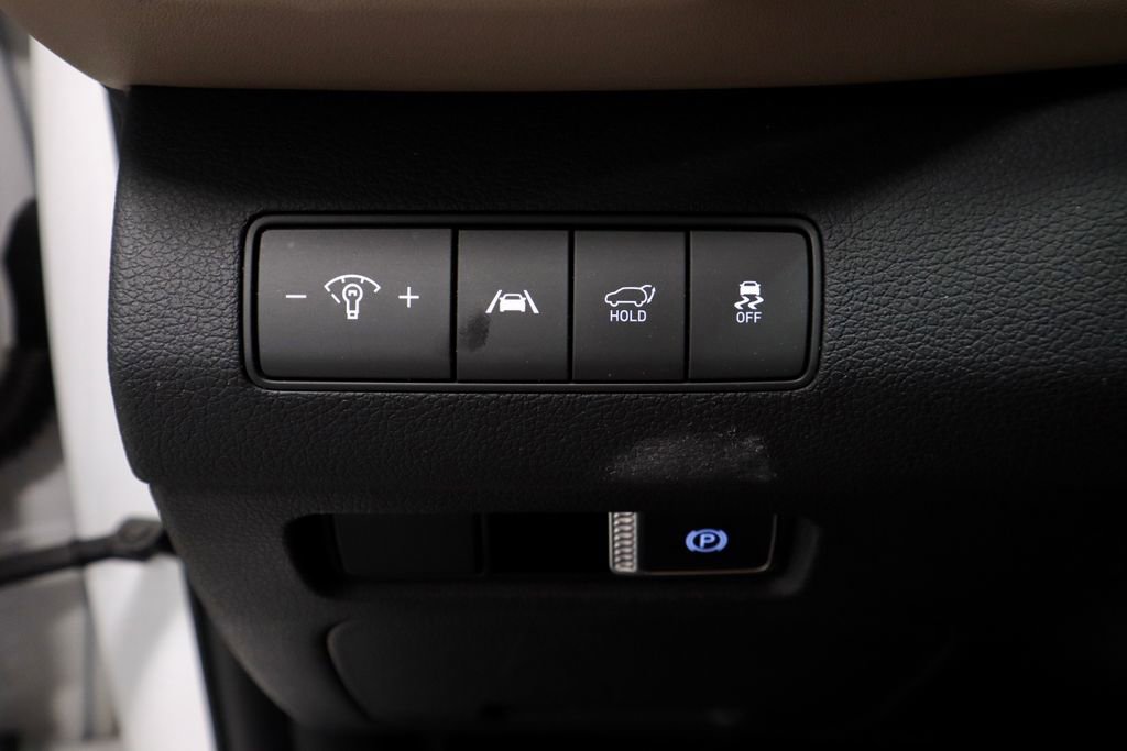 Certified 2023 Hyundai Santa Fe SEL AWD/4WD image 28