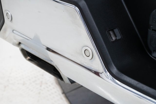 Used 2021 Chevrolet Silverado 1500 LTZ image 11