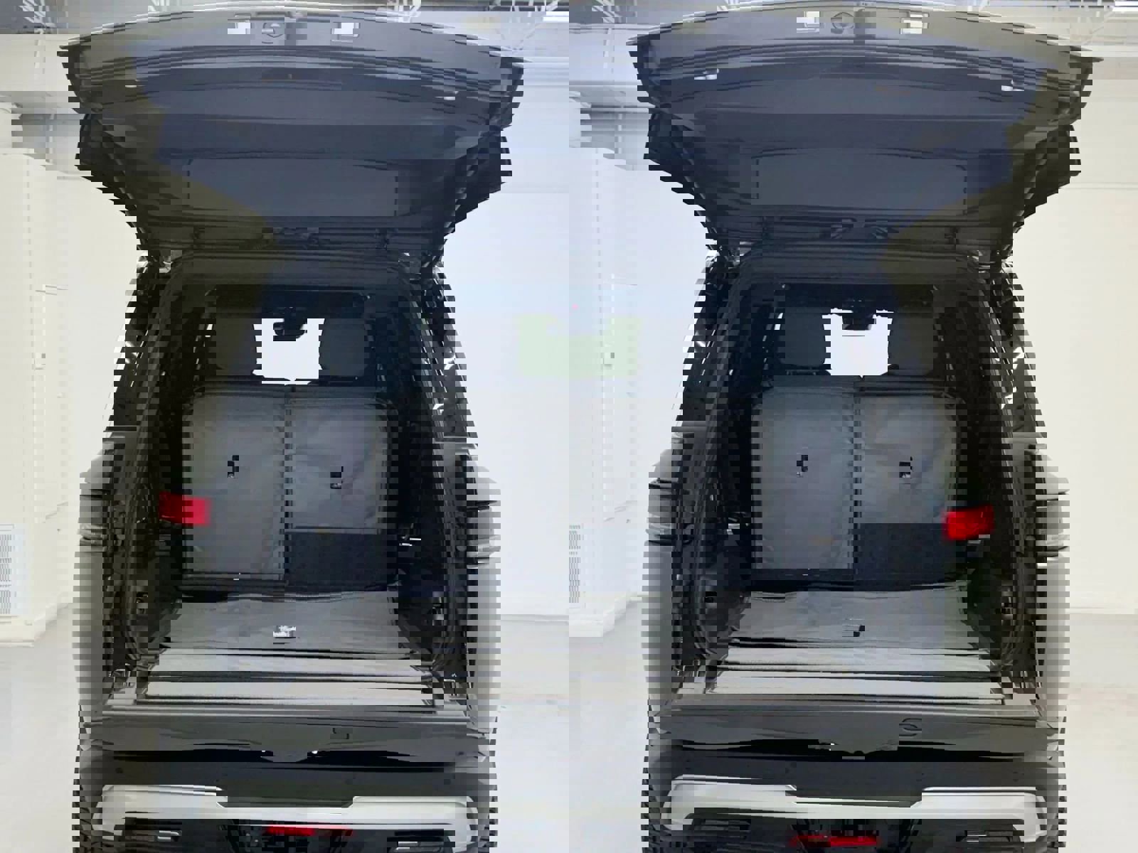 Used 2022 Rivian R1S Launch Edition image 42