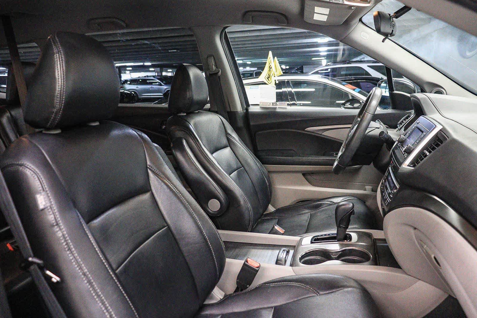 Used 2020 Honda Pilot LX image 16