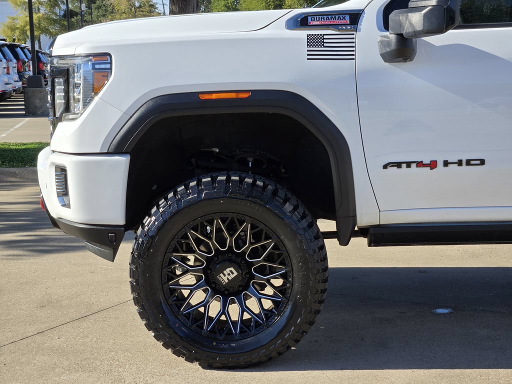 Used 2021 GMC Sierra 2500 AT4 w/ AT4 Premium Plus Package AWD/4WD image 10