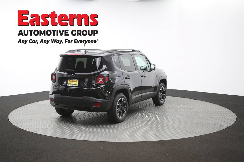 Used 2023 Jeep Renegade Latitude AWD/4WD image 41