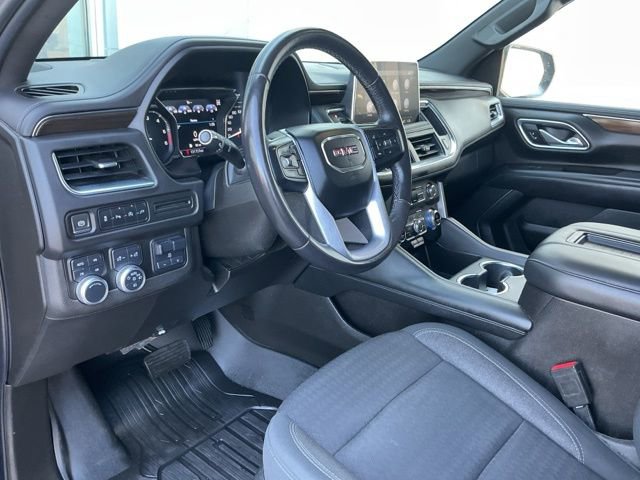 Used 2021 GMC Yukon XL SLE image 18