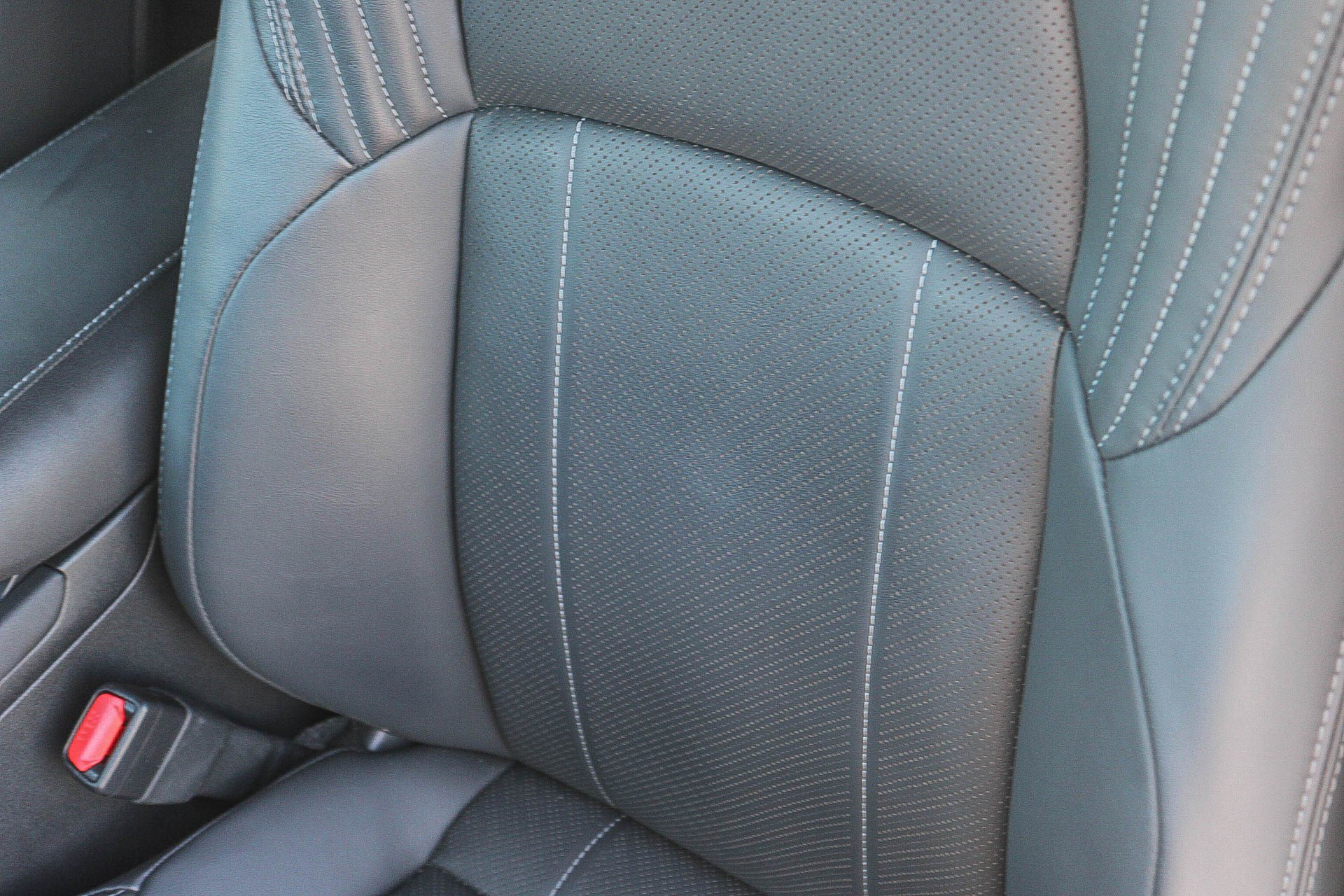 Certified 2024 Toyota Venza Limited AWD/4WD image 23