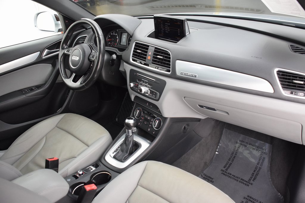 Used 2017 Audi Q3 2.0T Premium Plus w/ Premium Plus Package image 14