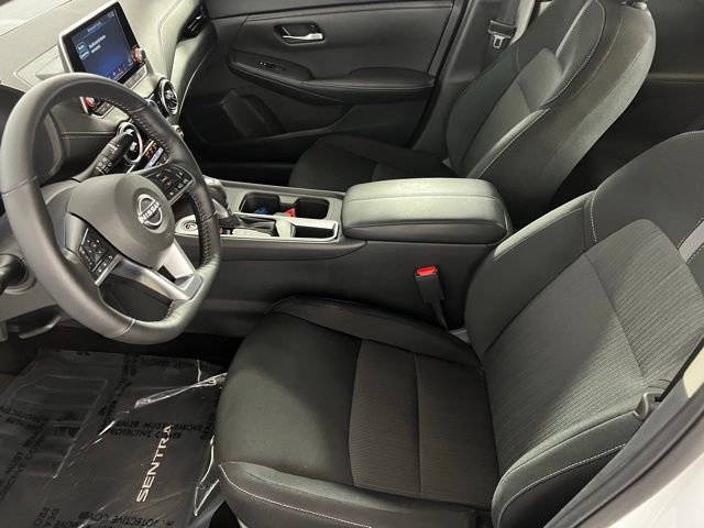 Used 2025 Nissan Sentra SV w/ All-Weather Package FWD image 12