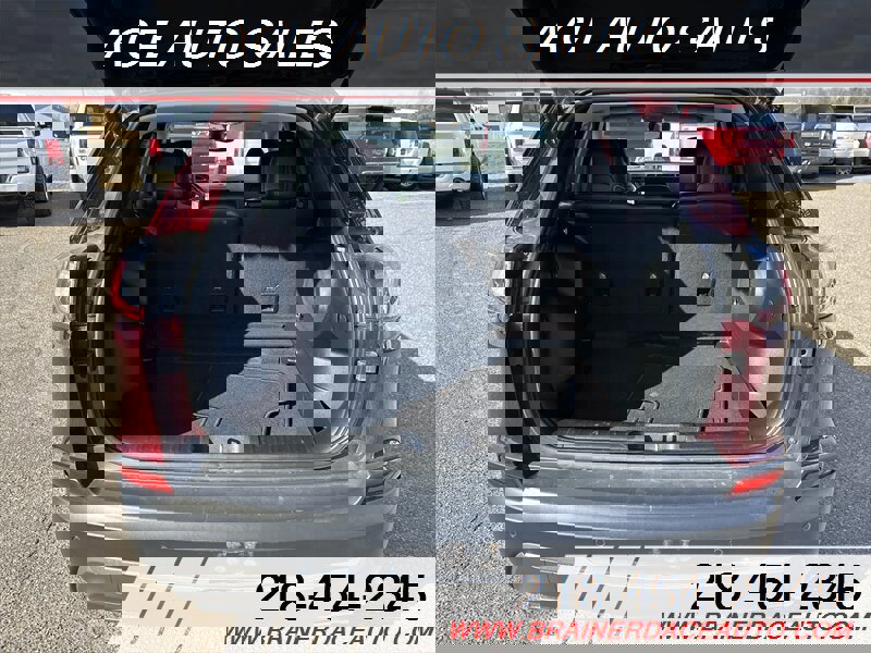 Used 2020 Jeep Cherokee Limited image 7