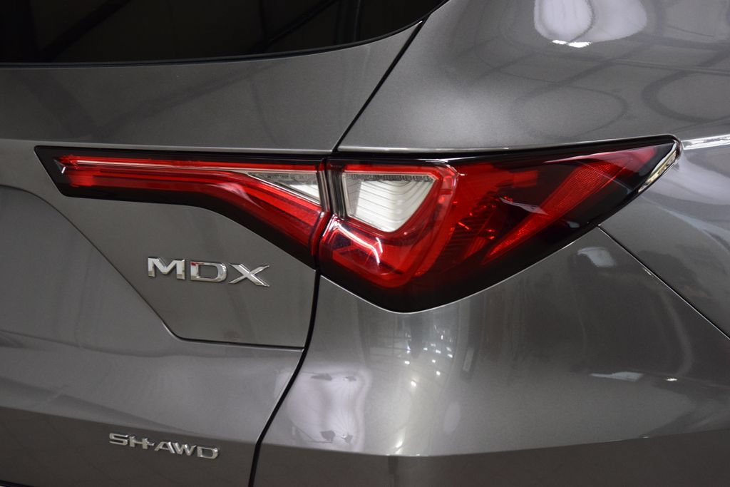 Used 2024 Acura MDX SH-AWD w/ Advance Package image 18