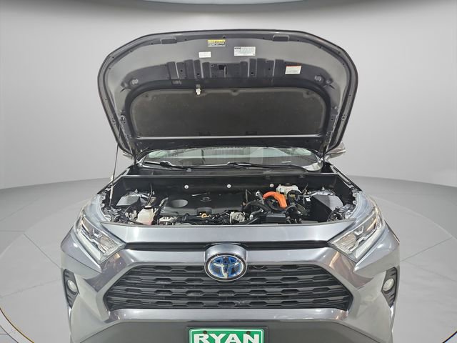 Used 2021 Toyota RAV4 XLE Premium image 36