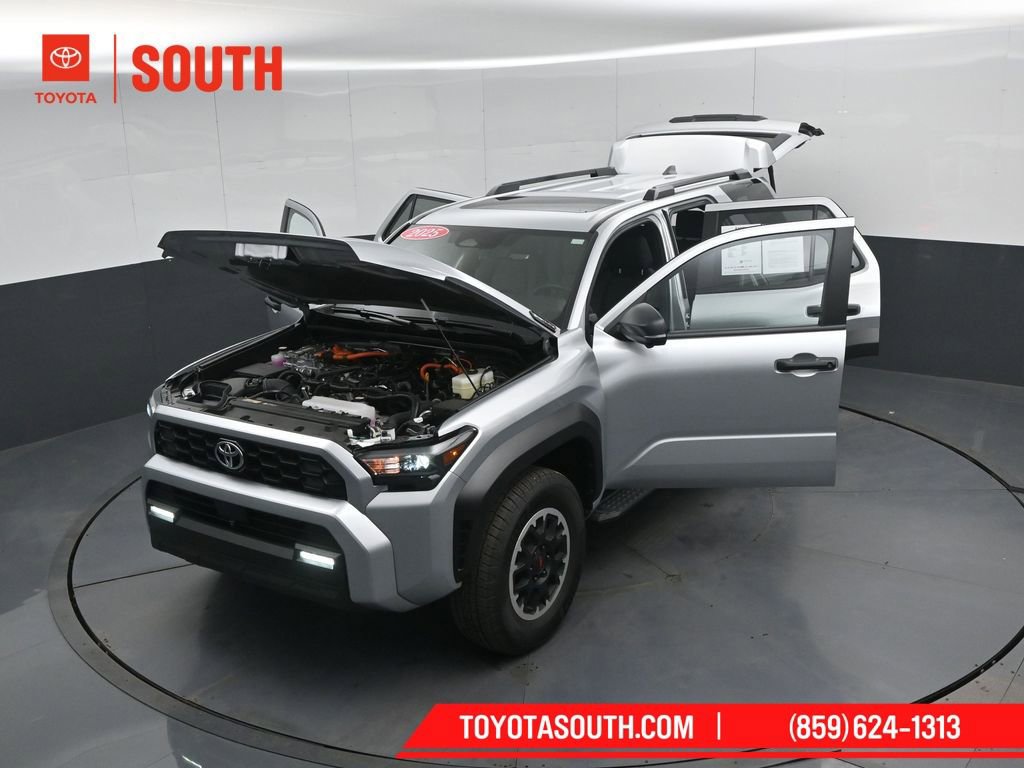 Used 2025 Toyota 4Runner TRD Off-Road Premium AWD/4WD image 57