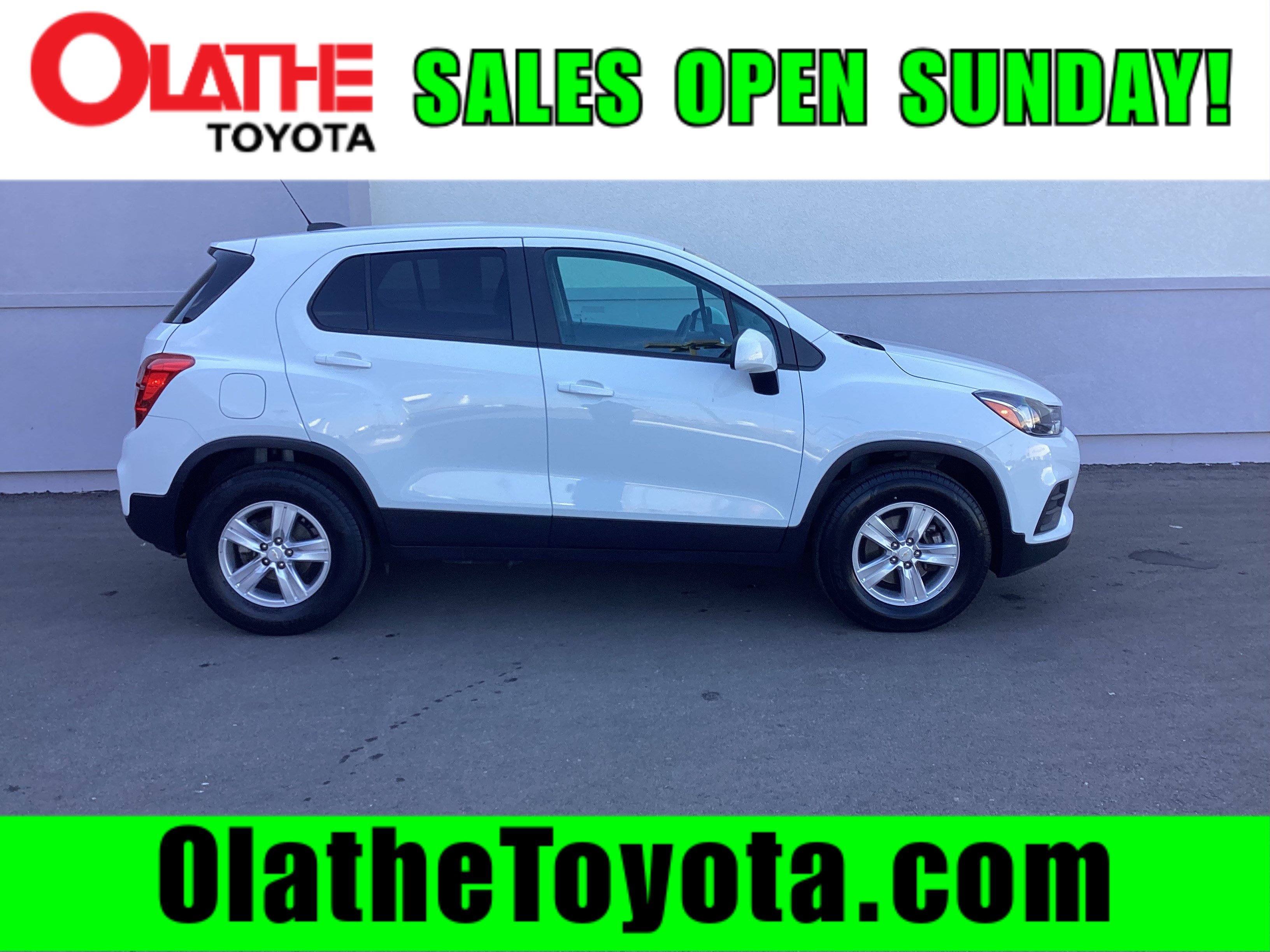 Used 2022 Chevrolet Trax LS w/ Tint and Cruise Package