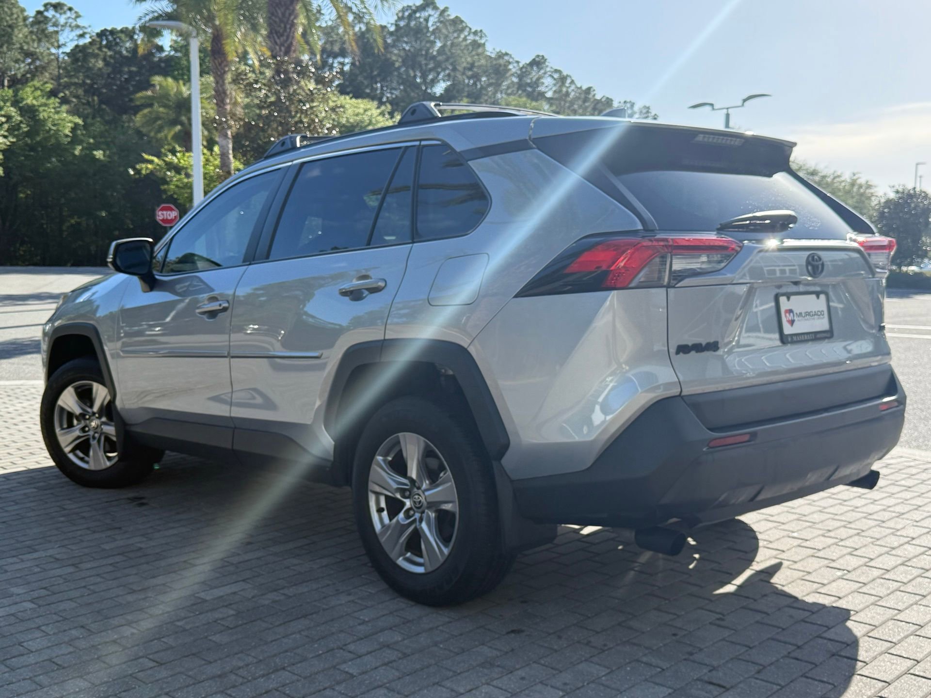 Used 2025 Toyota RAV4 XLE w/ Convenience Package image 2