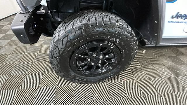 Used 2023 Jeep Wrangler Unlimited Rubicon 4xe AWD/4WD image 8