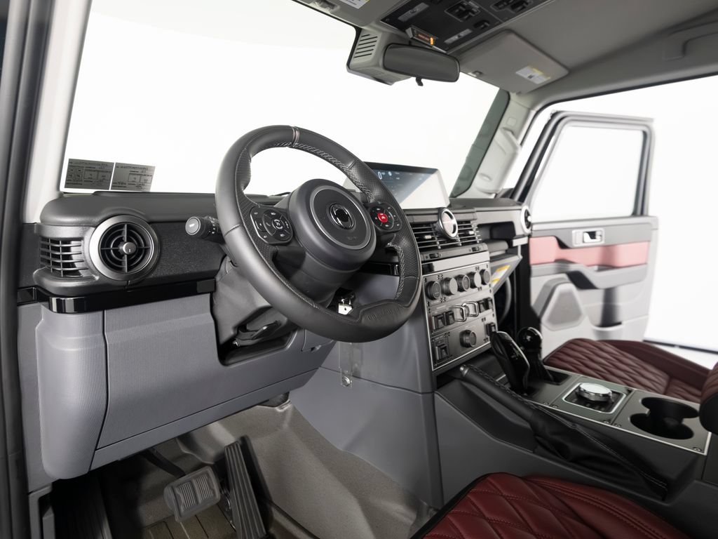 Used 2024 INEOS Grenadier Station Wagon AWD/4WD image 33