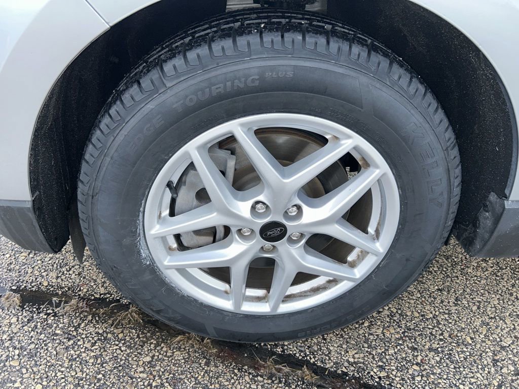 Used 2024 Ford Edge SEL image 39