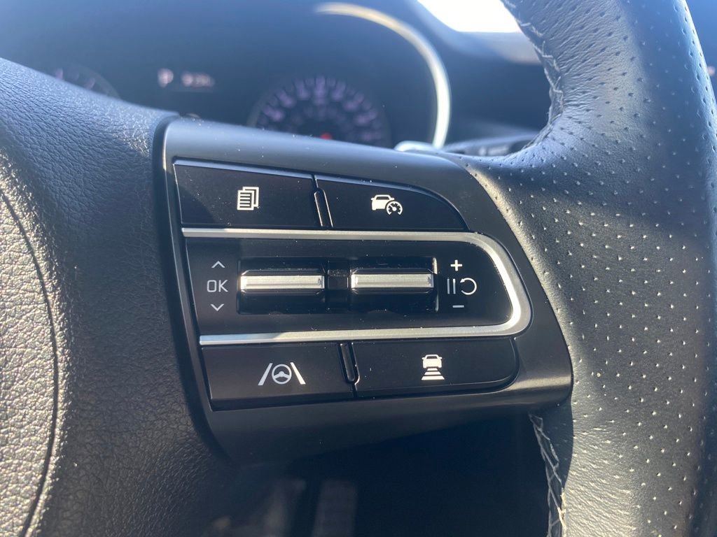 Certified 2023 Kia Stinger GT-Line image 17